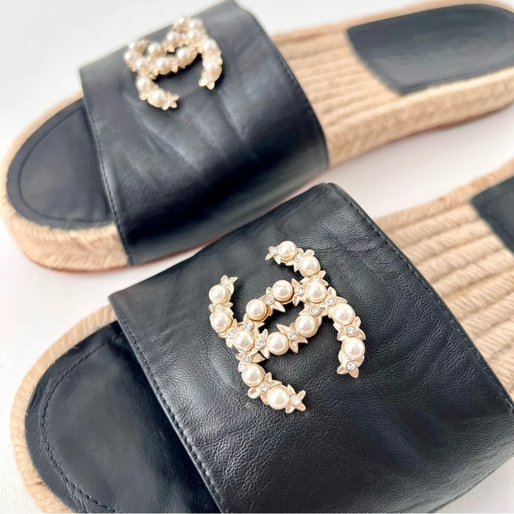 CHANEL | Pearl Embellished CC Logo Black Leather Espadrille Slide Sandals EU 37 - Picture 3 of 14